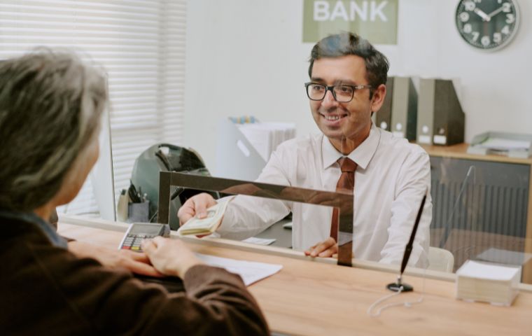 rm money change - agencia de cambio de divisa en las terrenas